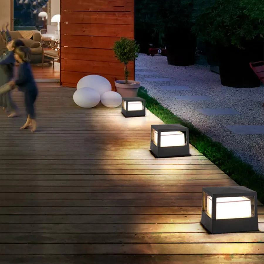 Aluminum Outdoor Pillar Light
